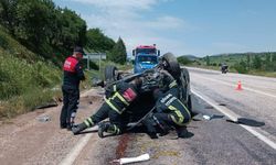 Adıyaman’da Takla Atan Otomobilde Anne ve Çocuk Yaralandı