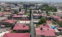 Kahramanmaraş’ta asfalt seferberliği: Yavuz Selim Mahallesi’nde yollar yenileniyor