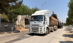 Türkoğlu'nda Dev Asfalt Hamlesi! Dereboyu Sokak Baştan Sona Yenileniyora