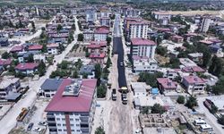 Kahramanmaraş Elbistan’ın Yoğun Kullanılan Caddesi Yenileniyor