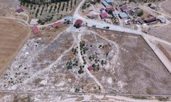 Kahramanmaraş Elbistan'da Mezarlık Yolları Baştan Sona Yenileniyor