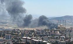 Kahramanmaraş'ta Büyük Fabrika Yangını! Alevler İkinci İş Yerine Sıçradı