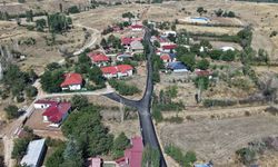 Kahramanmaraş’ta 6 Şubat depremlerinden etkilenen yol yenileniyor