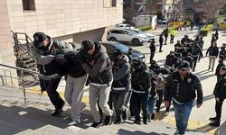 Kahramanmaraş'ta Zehir Tacirlerine Eş Zamanlı Baskın! 71 İlde Narko Operasyon