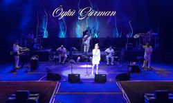 Kahramanmaraş Ağustos Fuarı’nda Öykü Gürman’dan müzik ziyafeti
