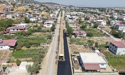Türkoğlu Beyoğlu’nda Asfalt Seferberliği! 2,5 Kilometrelik Yol Yenileniyor