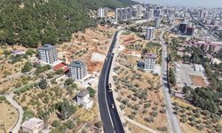 Kahramanmaraş’ta 10 kilometrelik yeni ulaşım aksında asfalt başladı