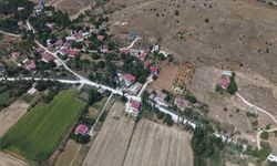 Kahramanmaraş Göksun’da 2,5 kilometrelik yola çift kat sathi kaplama