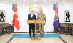 Başkan Görgel, İl Jandarma Komutanı ve Garnizon Komutanını Ziyaret Etti