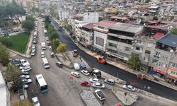 Kahramanmaraş’ta Yollar Baştan Aşağı Yenileniyor: 24 Noktada Asfalt Mesaisi