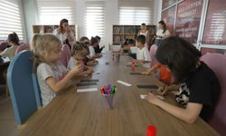 Kahramanmaraş’ta çocuklar masal ve kitap ayracı atölyesiyle buluştu