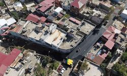 Divanlı’da Toz Ve Çamur Tarihe Karıştı! Mahallenin Her Noktasına Sıcak Asfalt