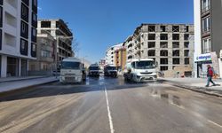 Elbistan’da Hacı Esat Efendi Caddesi’nde temizlik mesaisi
