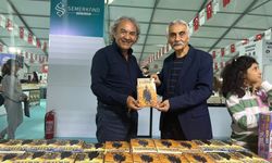 Gazeteci-Yazar Selahattin Karakoç 11. Kahramanmaraş Kitap Fuarı’nda Hemşerileriyle Buluştu!
