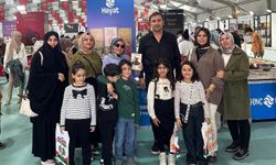 KAFUM’da Çocukların Fuar Heyecanı: Yazarlarla Buluşup Kitap İmzalattılar!