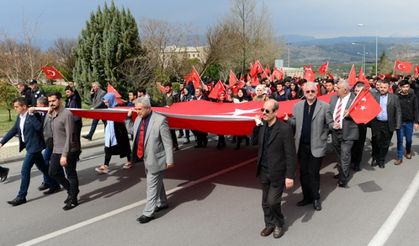 KSÜ'den Türk Ordusuna Destek Yürüyüşü