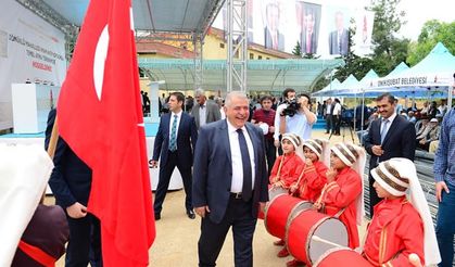 Onikişubat Belediyesi Dönüklü İmam Hatip Ortaokulu’nun temeli atıldı