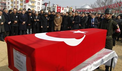 Sur'da şehit olan Uzman Çavuş Adem Aktaş son yolculuğuna uğurlandı