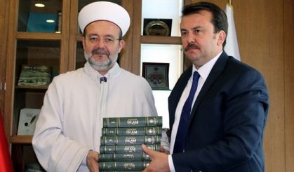 Diyanet İşleri Başkanı Görmez Kahramanmaraş'ta