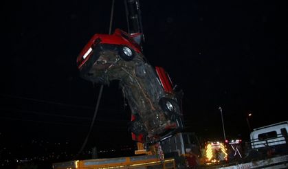 Kahramanmaraş'ta otomobil nehre düştü baba öldü oğlu yaralı kurtuldu