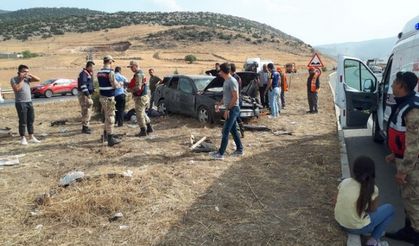 Kahramanmaraş'ta trafik kazası: 2 ölü, 5 yaralı