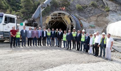 Ünal, Kahramanmaraş-Göksun kara yolu tünellerinde incelemede bulundu