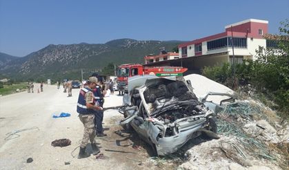 Kahramanmaraş'ta trafik kazası: 2 ölü, 3 yaralı