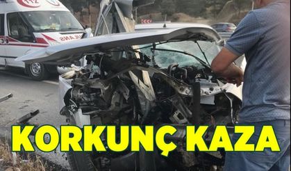 Otomobil bariyerlere çarptı: 1'i polis 4 yaralı