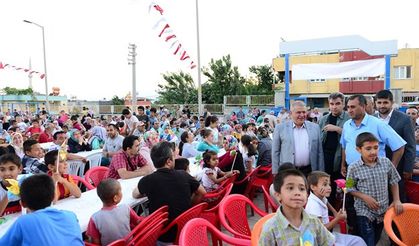 Onikişubat Belediyesi semt iftarları başladı