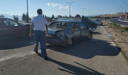 Kahramanmaraş'ta zincirleme trafik kazası, 3 yaralı