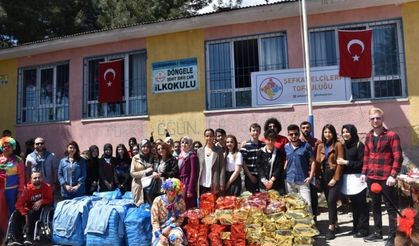 Şefkat Elçileri Topluluğu'ndan öğrencilere dev yardım