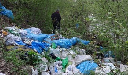 Kahramanmaraş'ta çöp yığınları vatandaşın tepkisini çekti