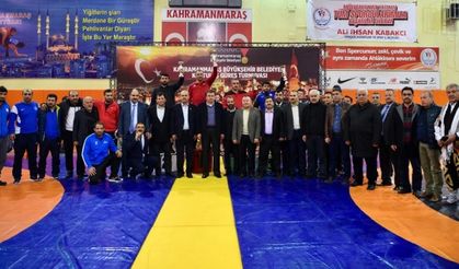 Kahramanmaraş'ta 11. Ulusal Kurtuluş Güreş Turnuvası sona erdi