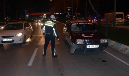 Yaya geçidinde otomobilin çarptığı kadın, ağır yaralandı