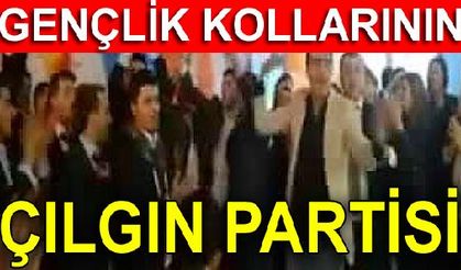 Ak Parti Gençliğinin Çılgın Partisi :)