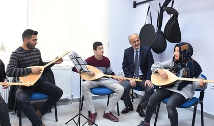 Necati Okay: 'Gençlerimiz için çalışmaya devam edeceğiz, Ben her zaman gençlerimizin yanındayım.'