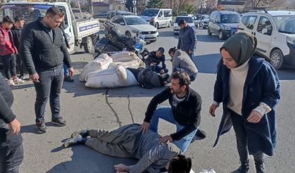 Kahramanmaraş'ta Feci Kaza: Kamyonet İle Motosiklet Çarpıştı!