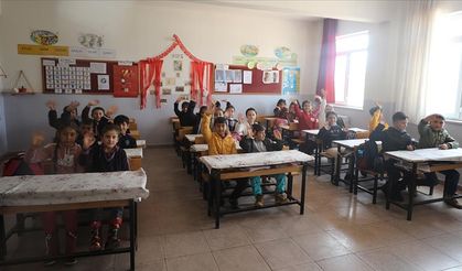 Depremlerin Vurduğu Kahramanmaraş'ta Okullarda Eğitim Başladı!