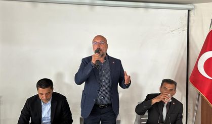 CHP'li Mehmet Bağlar: 'Hükümet yarısına mal ettiği deprem evlerini iki katına satıyor'