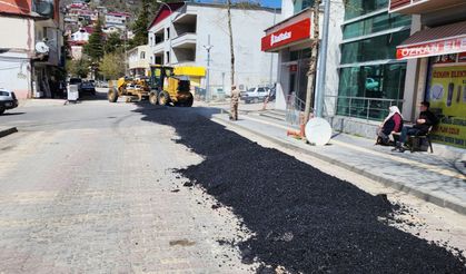 Kahramanmaraş Büyükşehir'den Andırın'da Yol Çalışması!