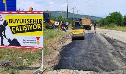 Kahramanmaraş’ın Kırsal Yollarında Asfaltlama Çalışmaları Sürüyor