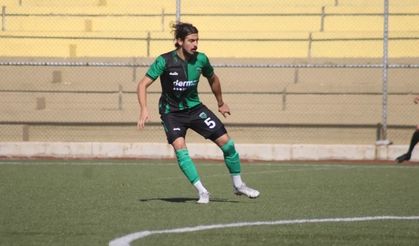 Kahramanmaraşsporlu eski futbolcu Taha Bartu Bulut Çayırovaspor'a imza attı