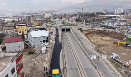 Kahramanmaraş’ta Sanayi Yoluna 700 Ton Asfalt!