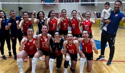 Kahramanmaraş Voleybolda Zirveye Yükseldi! Büyükşehir Ekibi 2. Lig’de