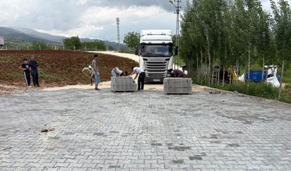 Kahramanmaraş Çağlayancerit’te Yol Sorunu Çözüme Kavuşuyor