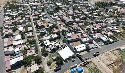 Kahramanmaraş'ta Asfalt Seferberliği! Gençosman Mahallesi'nde Yollar Yenileniyor