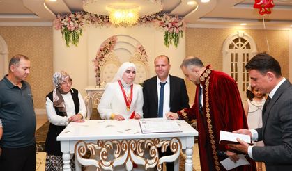 Kahramanmaraş'ta Duygulandıran Düğün! Görme Engelli İki Öğretmen Evlendi