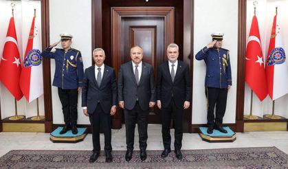 Kahramanmaraş İçin Ankara Mesaisi! Emniyet ve AFAD'da Önemli Görüşmeler