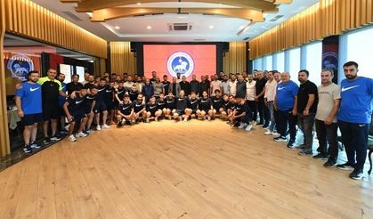 Kahramanmaraş İstiklalspor'da Yeni Sezon Öncesi Moral Buluşması