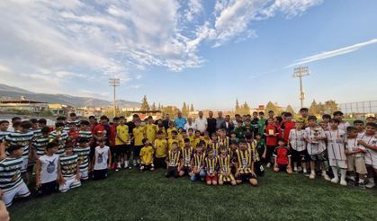 Kahramanmaraş Futbolunda Yeni Heyecan: TSYD Cup’ta Kupa Sahibini Buldu